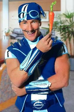 :cool: poze cu sportacus
